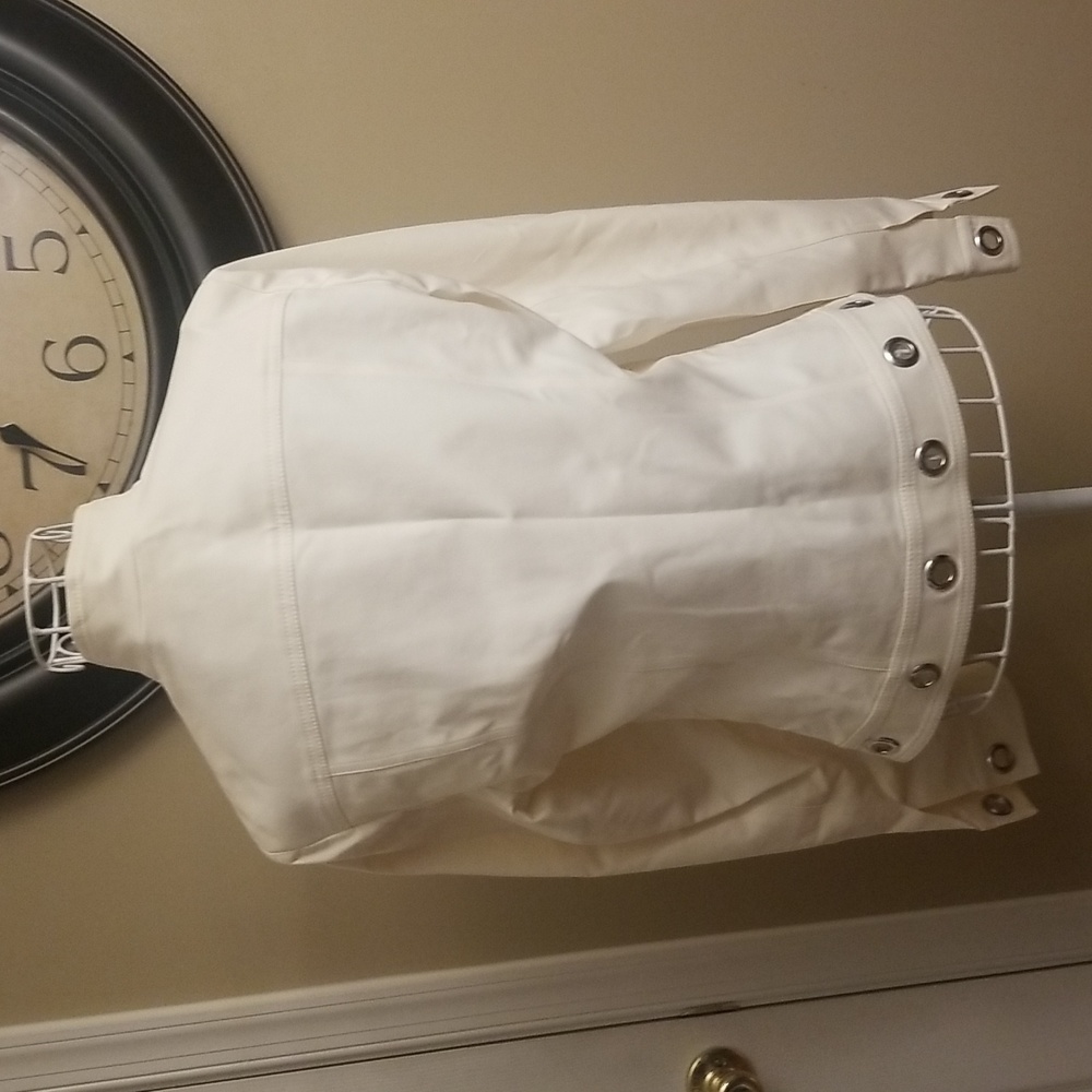 She's Electrifying Etcetera White Jacket. Size Sm… - image 6